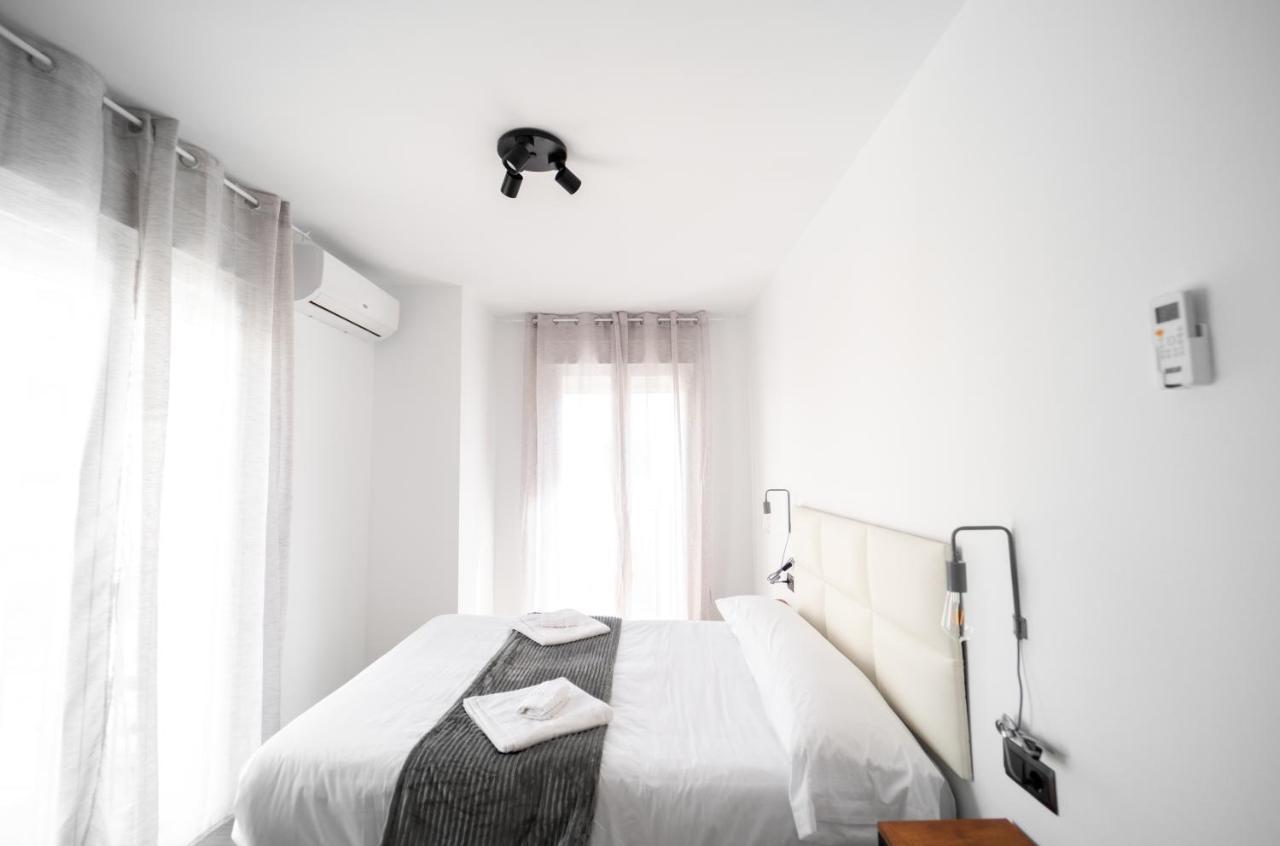 Apartamentos La Encarnacion Ронда Екстер'єр фото